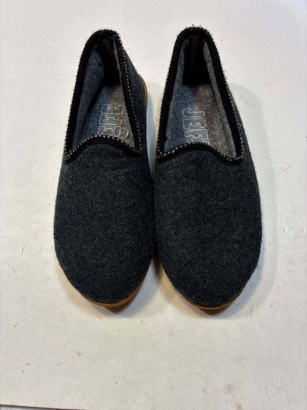 Jefe Wool Slippers Size 25 Gray Slip On Casual Shoes